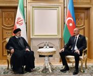 President Ilham Aliyev meets with Iran's President Seyyed Ebrahim Raisi (PHOTO/VIDEO)