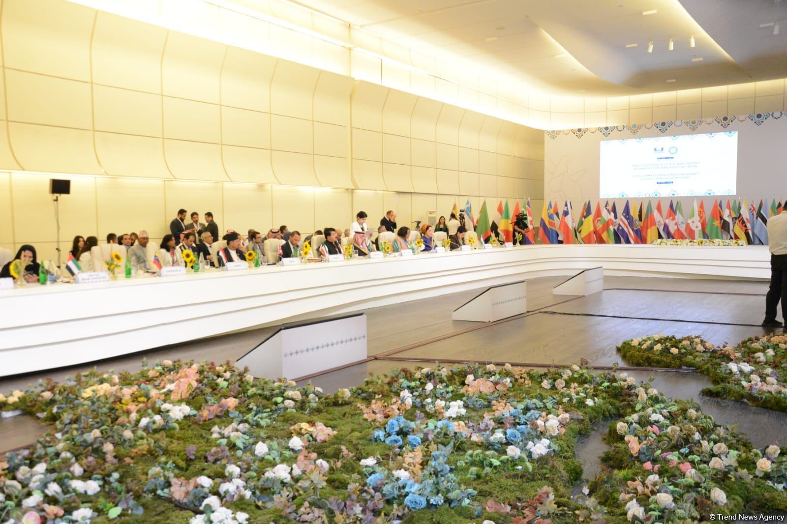Heads of delegations delivering speeches at Baku Conference of Non-Aligned Movement Parliamentary Network (PHOTO)
