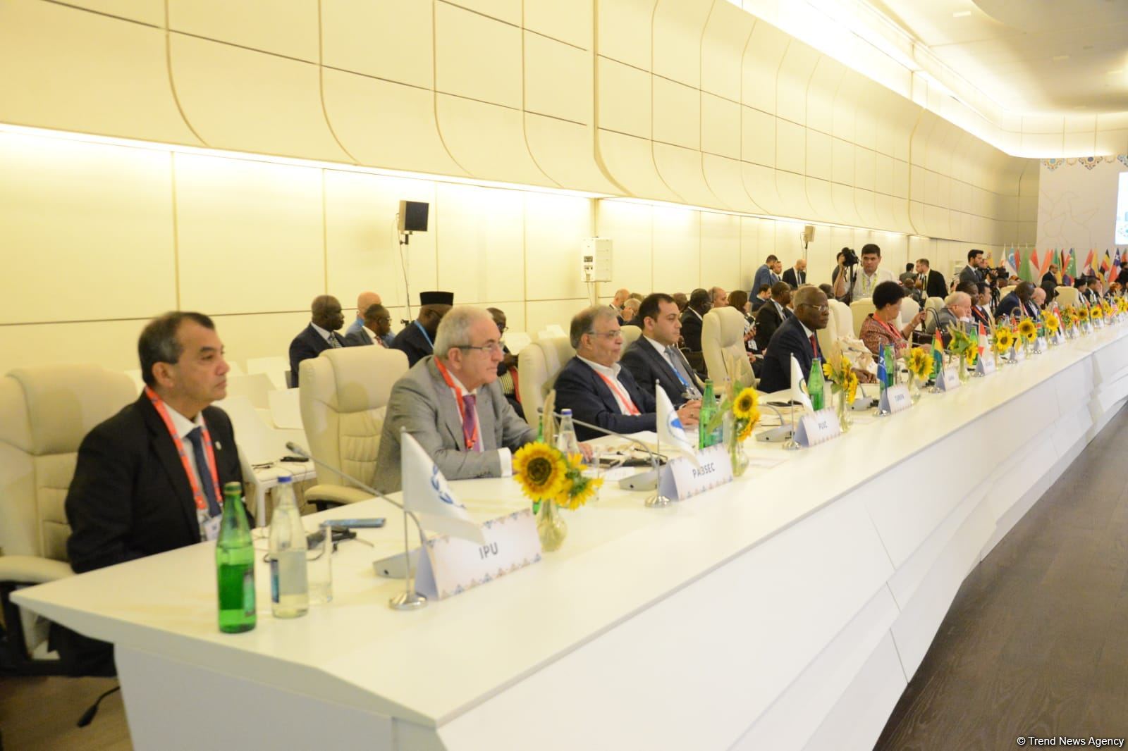 Heads of delegations delivering speeches at Baku Conference of Non-Aligned Movement Parliamentary Network (PHOTO)