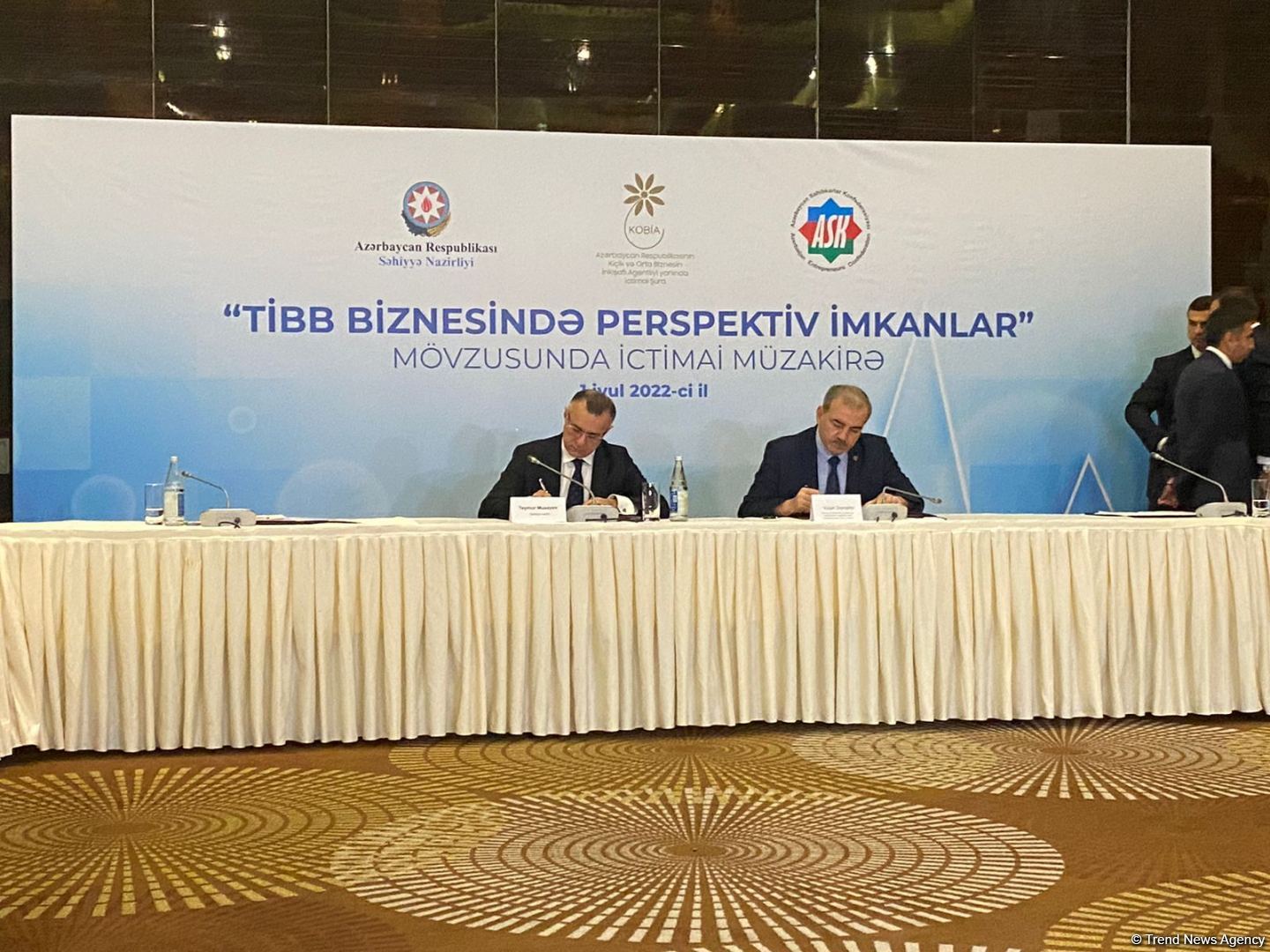 Azerbaijani Health Ministry and National Confederation of Entrepreneurs agree on co-op (PHOTO)