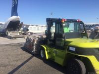 Azerbaijan's Sumgayit sends humanitarian aid to Ukraine (PHOTO)