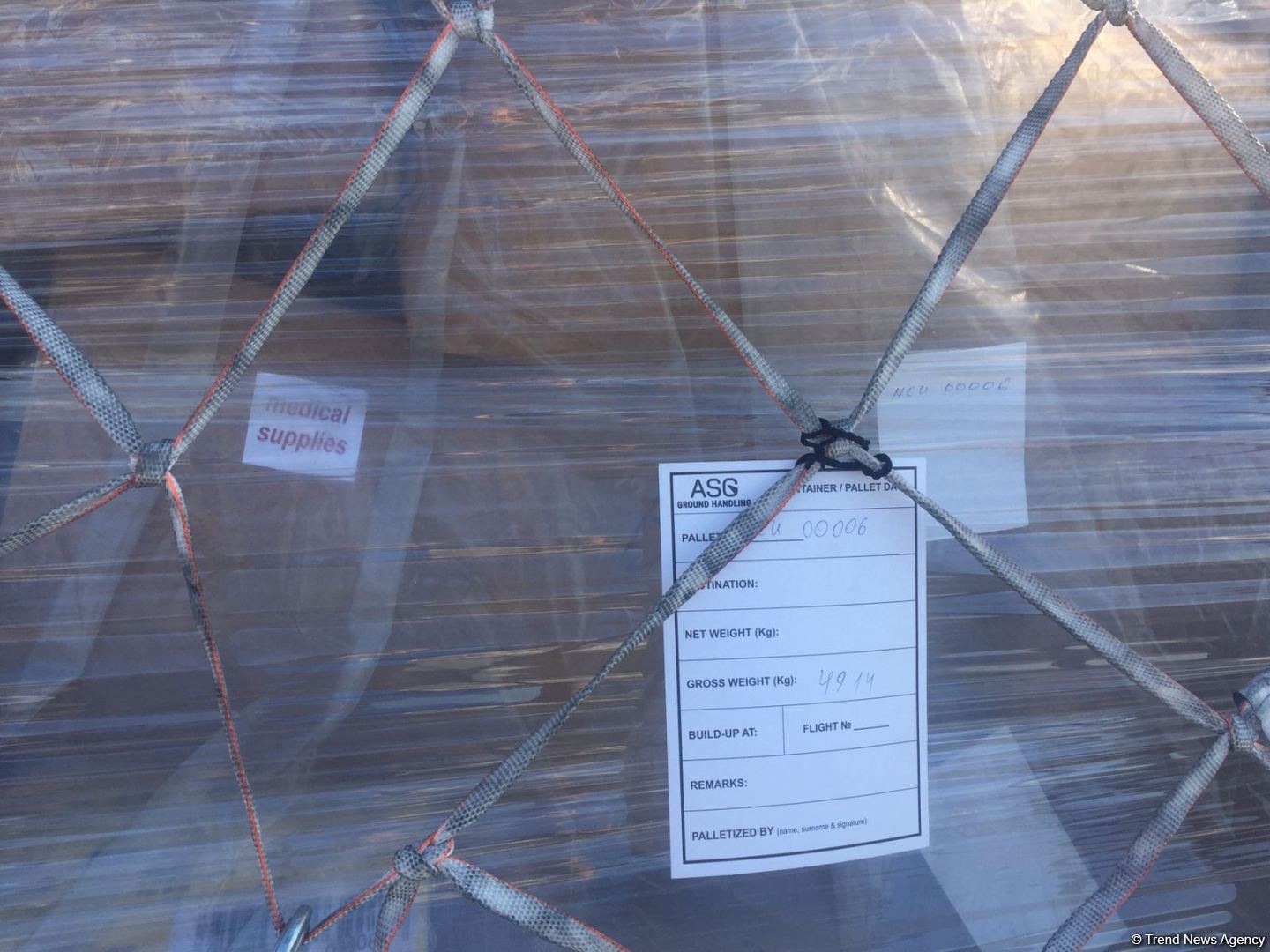 Azerbaijan's Sumgayit sends humanitarian aid to Ukraine (PHOTO)
