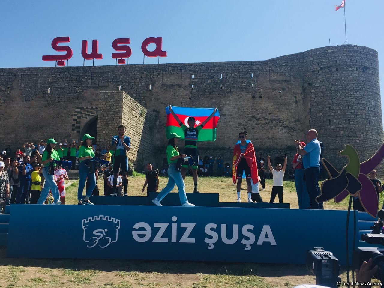 Winners of second stage of "Dear Shusha" int’l cycling race awarded (PHOTO)