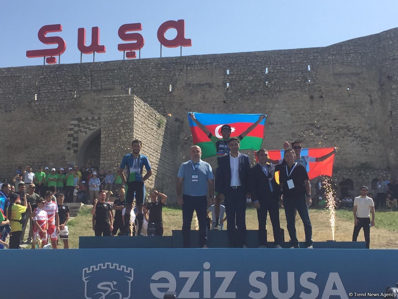 Winners of second stage of "Dear Shusha" int’l cycling race awarded (PHOTO)