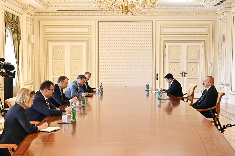 President Ilham Aliyev receives EU Special Representative for South Caucasus (VIDEO)