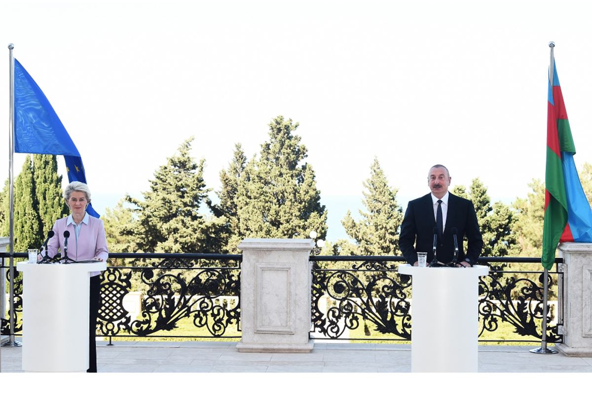 President Ilham Aliyev, President of European Commission make press statements (PHOTO/VIDEO)