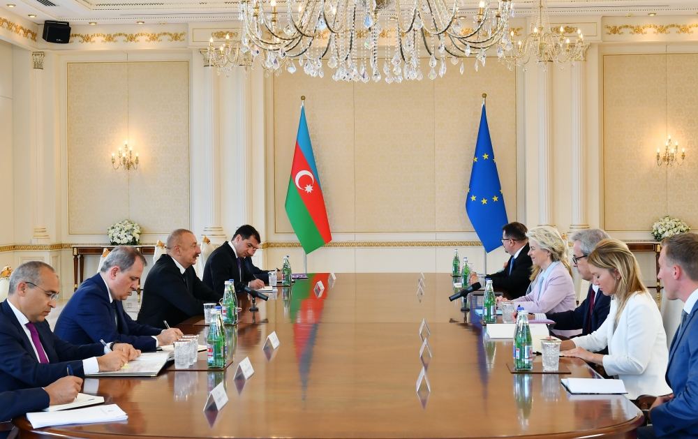 President Ilham Aliyev, President of European Commission hold expanded meeting (PHOTO/VIDEO)