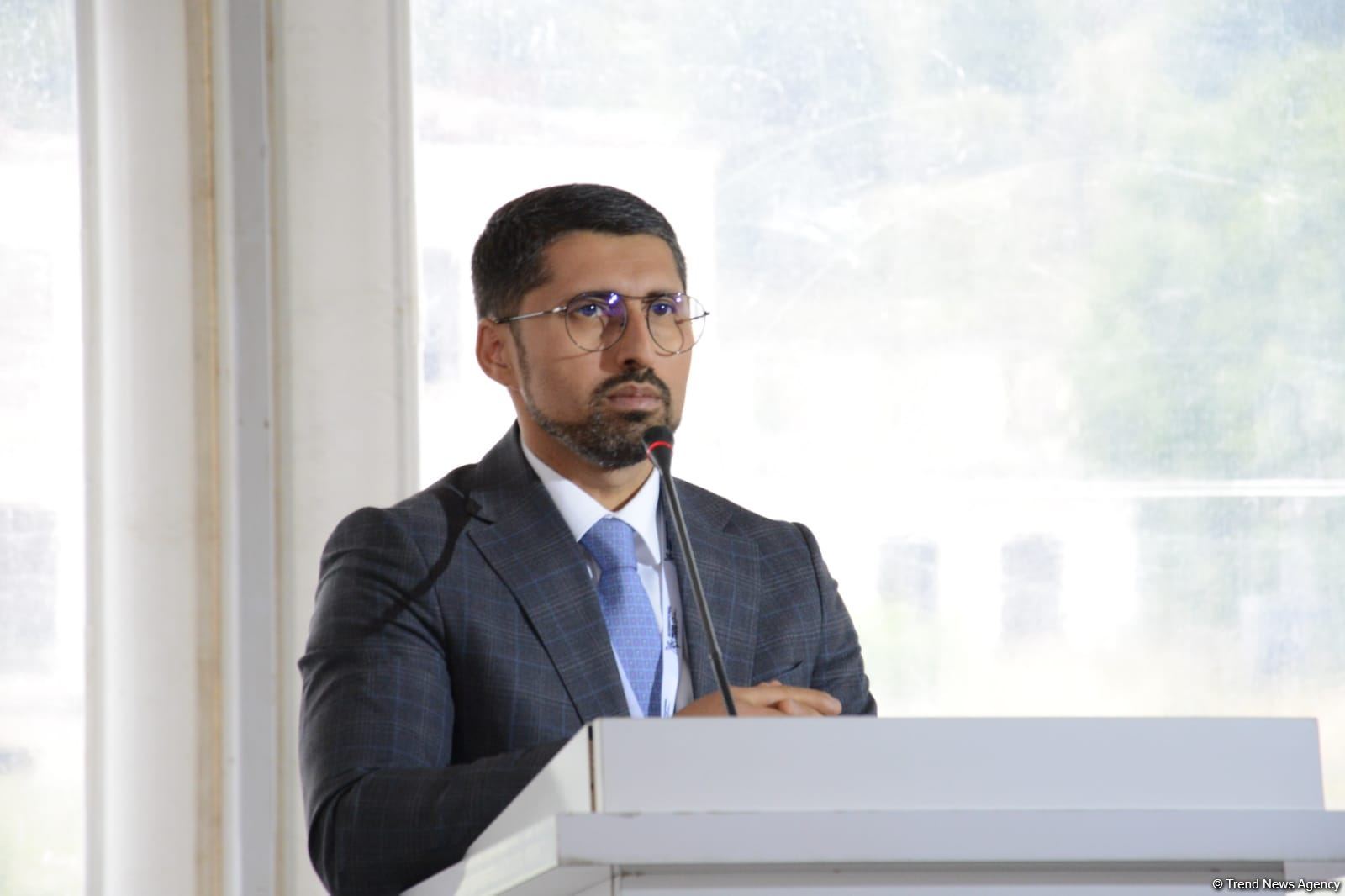 Every Azerbaijani must participate in restoration of liberated lands - official