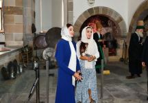 First VP Mehriban Aliyeva, Heydar Aliyev Foundation's VP Leyla Aliyeva visit Mevlana Museum in Konya (PHOTO/VIDEO)