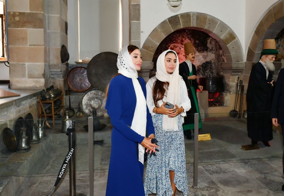 First VP Mehriban Aliyeva, Heydar Aliyev Foundation's VP Leyla Aliyeva visit Mevlana Museum in Konya (PHOTO/VIDEO)