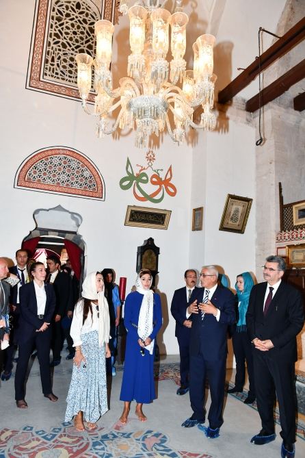 First VP Mehriban Aliyeva, Heydar Aliyev Foundation's VP Leyla Aliyeva visit Mevlana Museum in Konya (PHOTO/VIDEO)