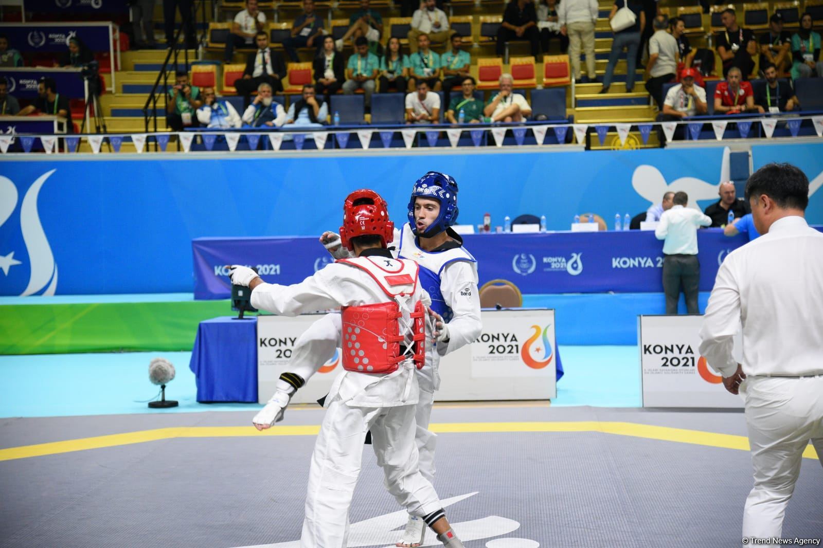 Azerbaijani taekwondo fighter Gashim Magomedov advances at 'Konya 2021' after win (PHOTO/VIDEO)