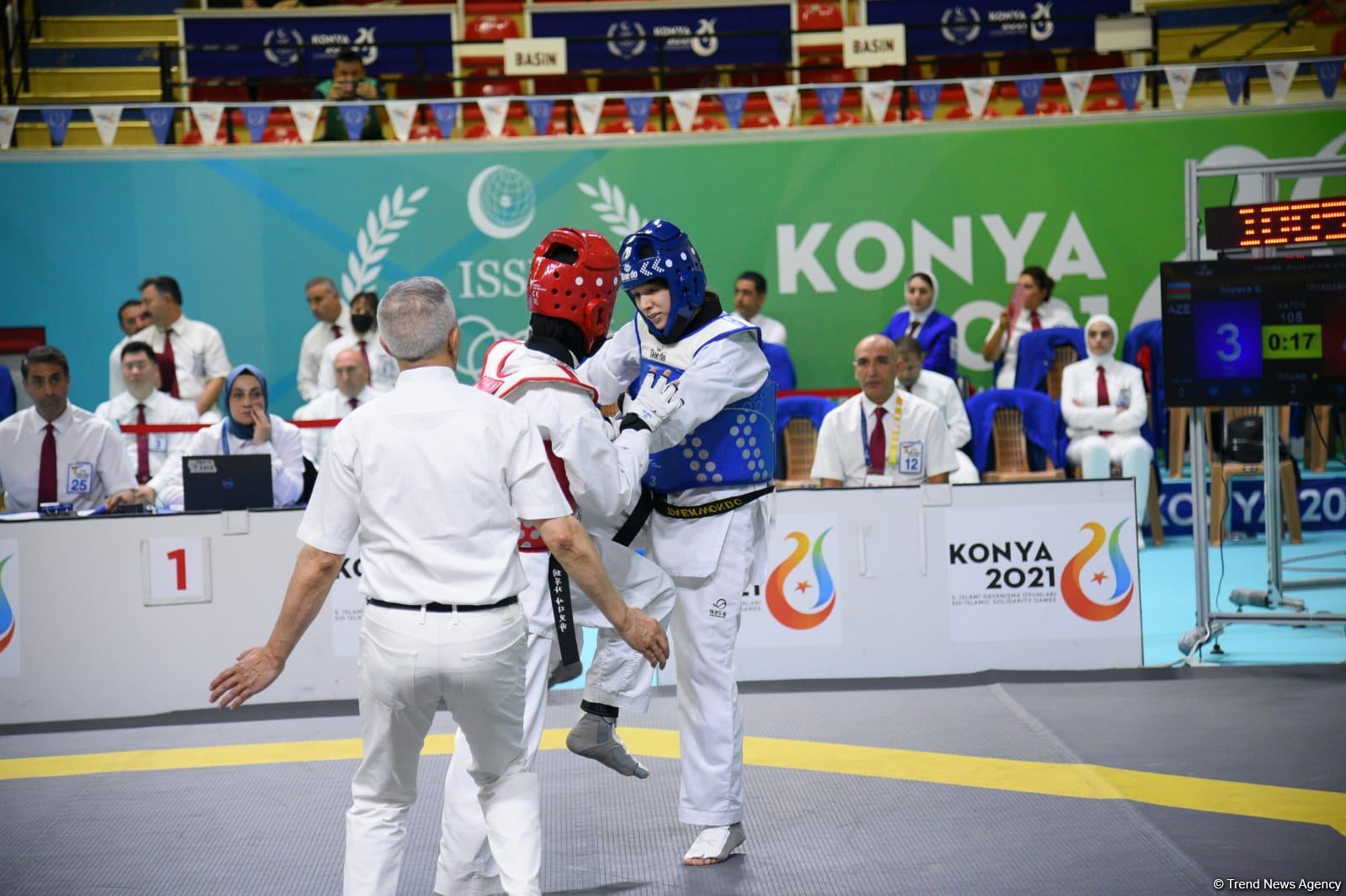 Azerbaijani taekwondo fighter enters next round of Islamic Solidarity Games after win (PHOTO/VIDEO)