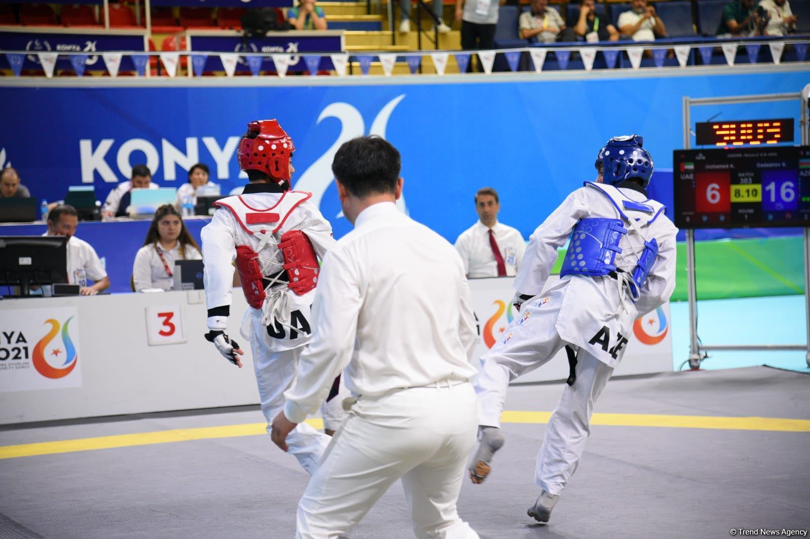 Azerbaijani taekwondo fighter enters next round of Islamic Solidarity Games after win (PHOTO/VIDEO)