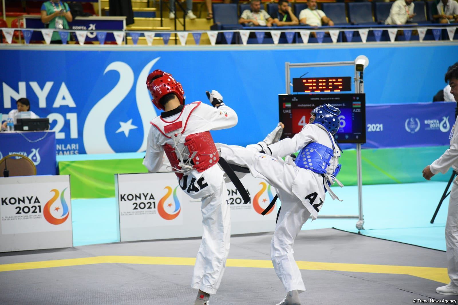 Azerbaijani taekwondo fighter enters next round of Islamic Solidarity Games after win (PHOTO/VIDEO)