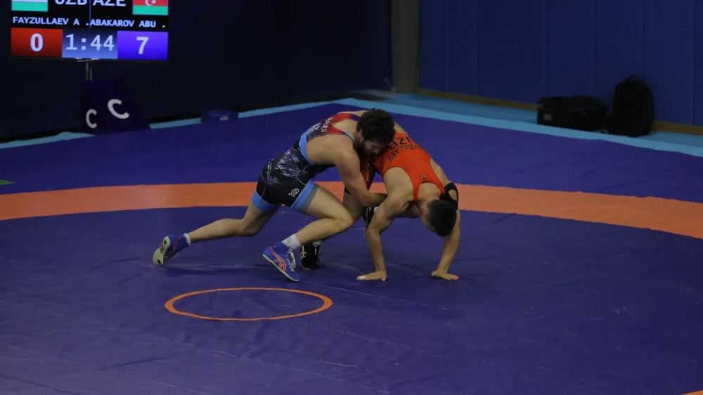 Vice-President of Heydar Aliyev Foundation Leyla Aliyeva watched performances of Azerbaijani wrestlers at V Islamic Solidarity Games (PHOTO)