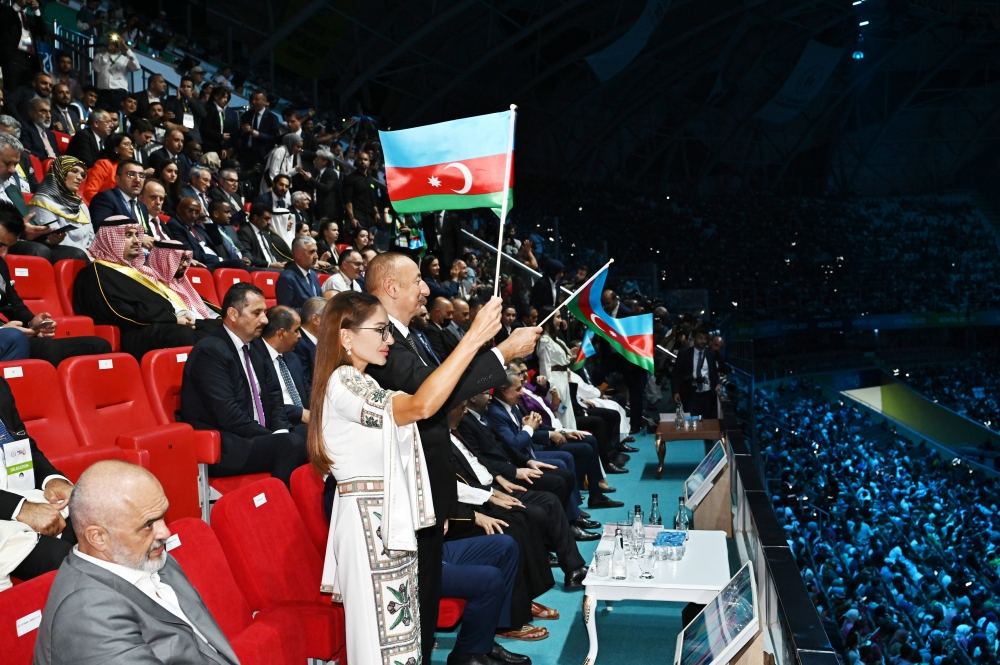 President Ilham Aliyev, First Lady Mehriban Aliyeva attend opening ceremony of 5th Islamic Solidarity Games in Konya (PHOTO/VIDEO)
