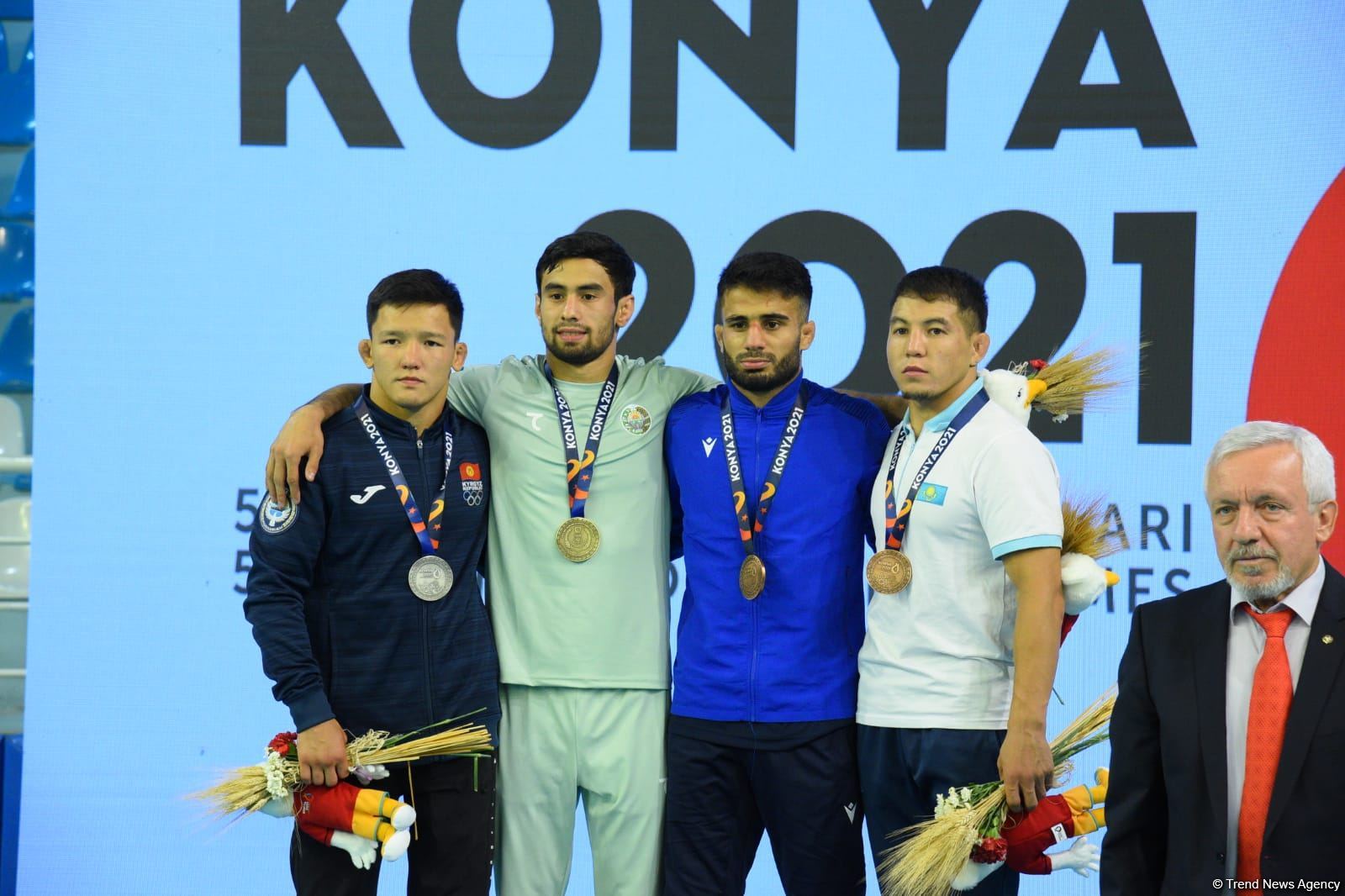 Azerbaijani wrestler wins bronze medal at Islamic Solidarity Games (PHOTO)