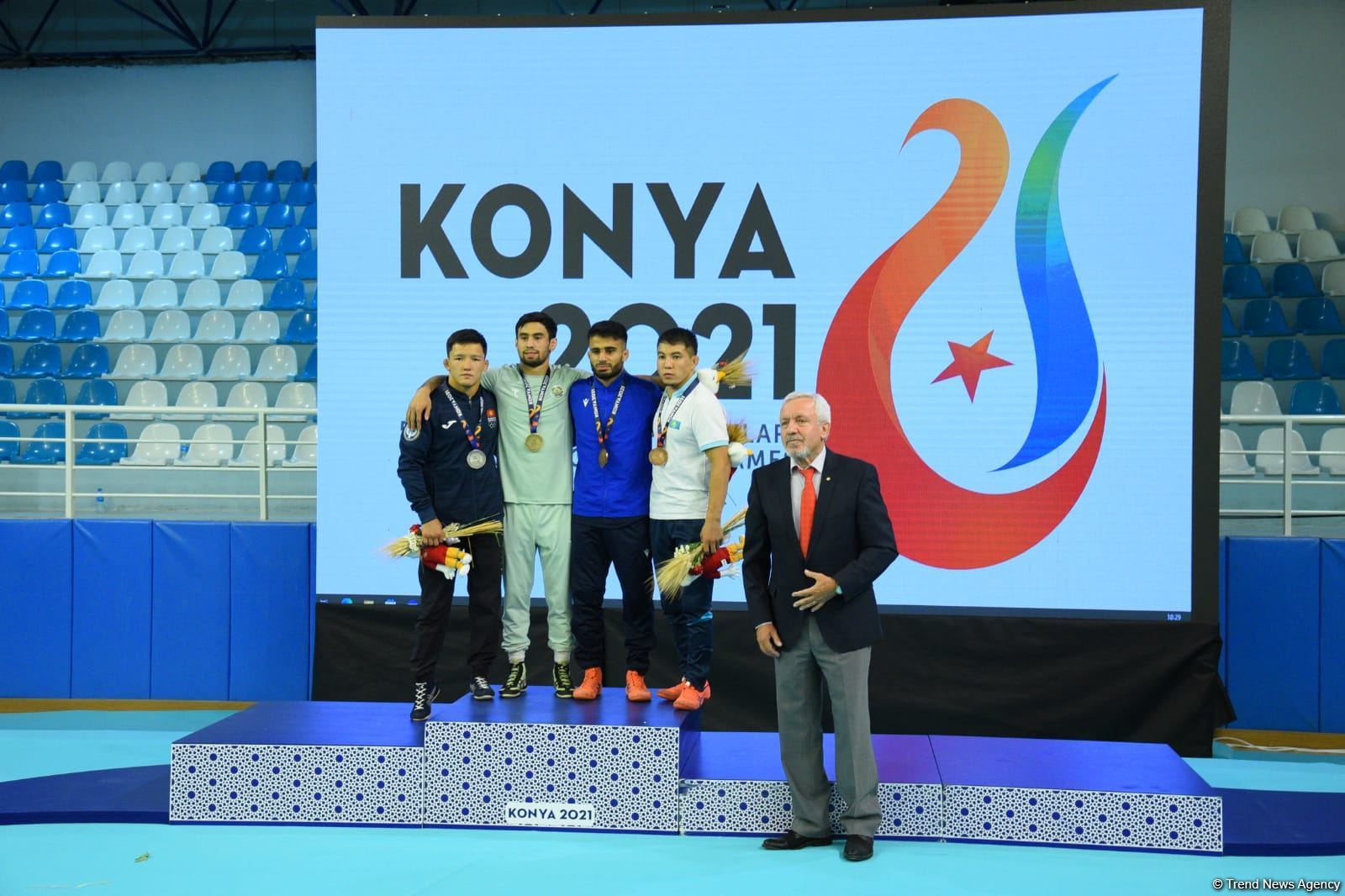 Azerbaijani wrestler wins bronze medal at Islamic Solidarity Games (PHOTO)