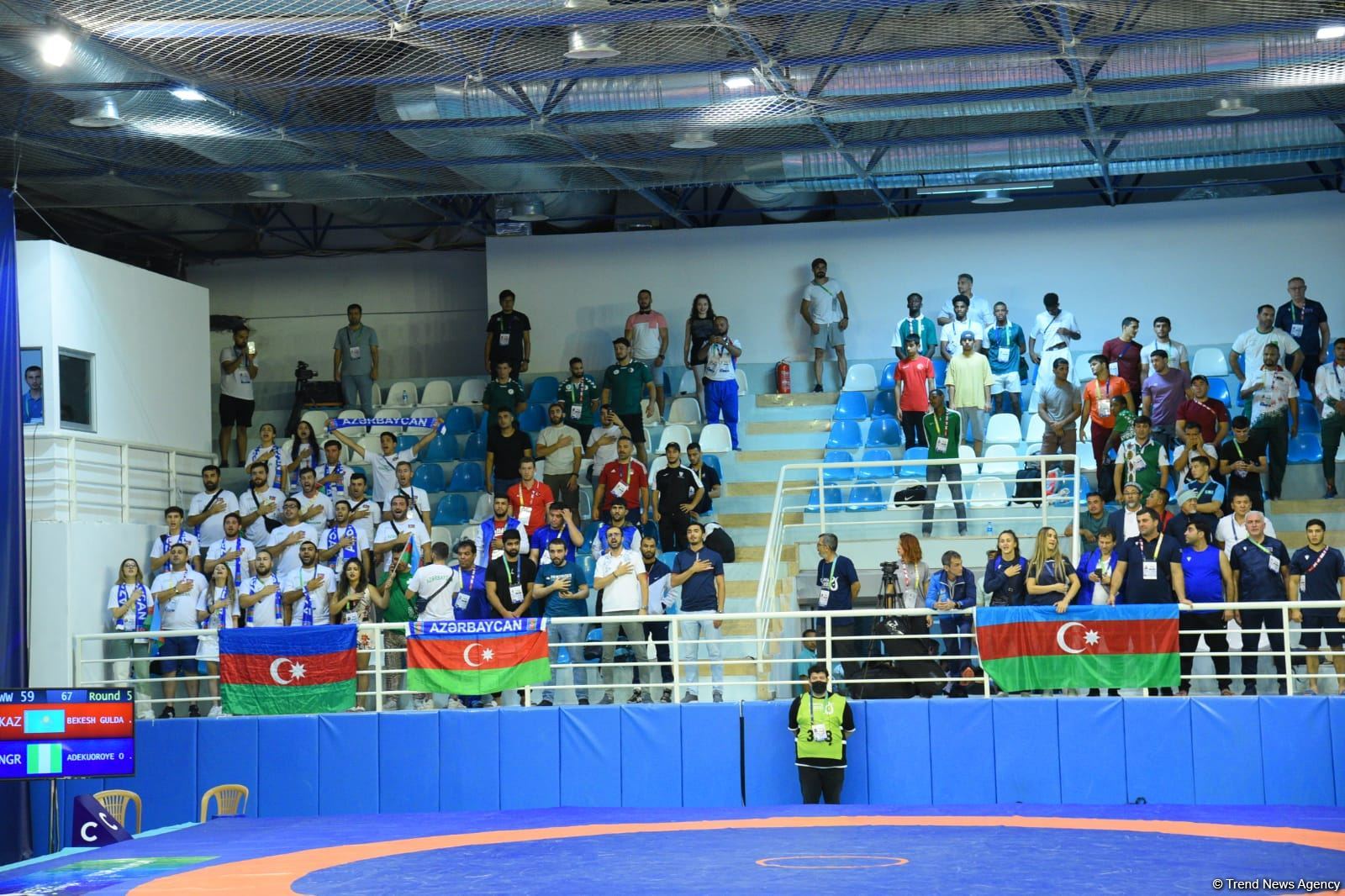 Azerbaijani female freestyle wrestler receives gold medal at V Islamic Solidarity Games (PHOTO)