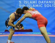 Azerbaijani wrestler grabs silver medal at V Islamic Solidarity Games (PHOTO)