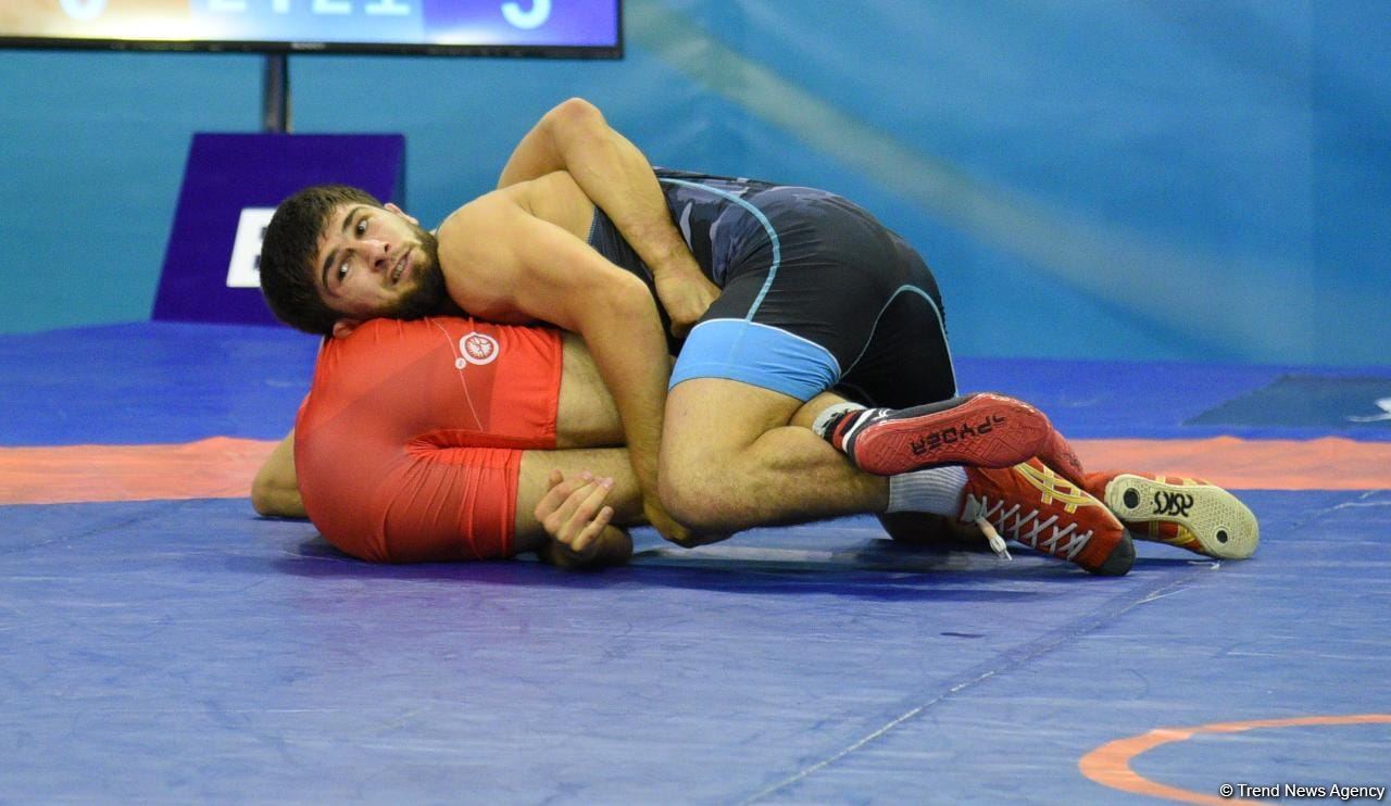 Azerbaijani wrestler grabs silver medal at V Islamic Solidarity Games (PHOTO)