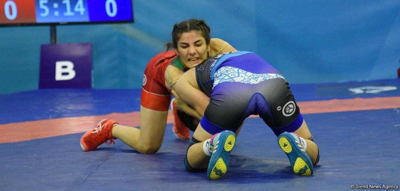 Azerbaijani wrestler wins gold at V Islamic Solidarity Games (PHOTO)