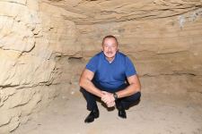 President Ilham Aliyev, First Lady Mehriban Aliyeva view reconstruction works carried out in “Diri Baba” tomb in Gobustan district (PHOTO/VIDEO)