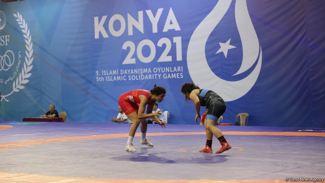 Azerbaijani wrestler grabs bronze medal at V Islamic Solidarity Games (PHOTO)