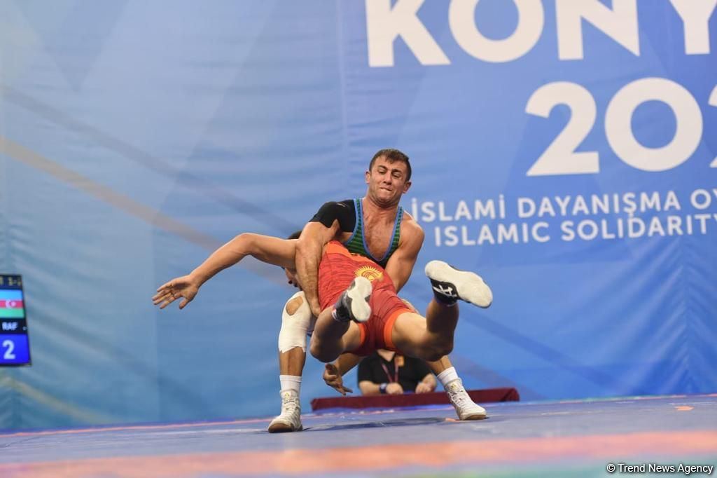 Azerbaijani wrestler Rafig Huseynov wins gold medal at Islamiada (PHOTO)