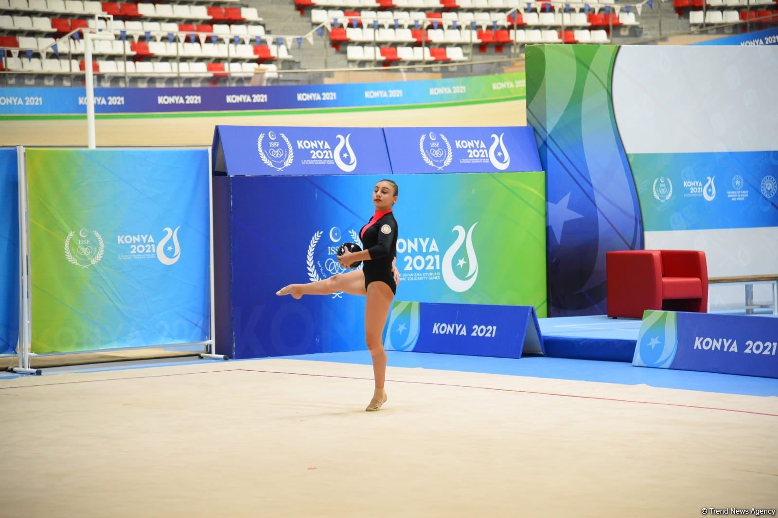 Azerbaijani gymnasts showing gracefulness, elegance, flexibility at V Islamic Solidarity Games (PHOTO)