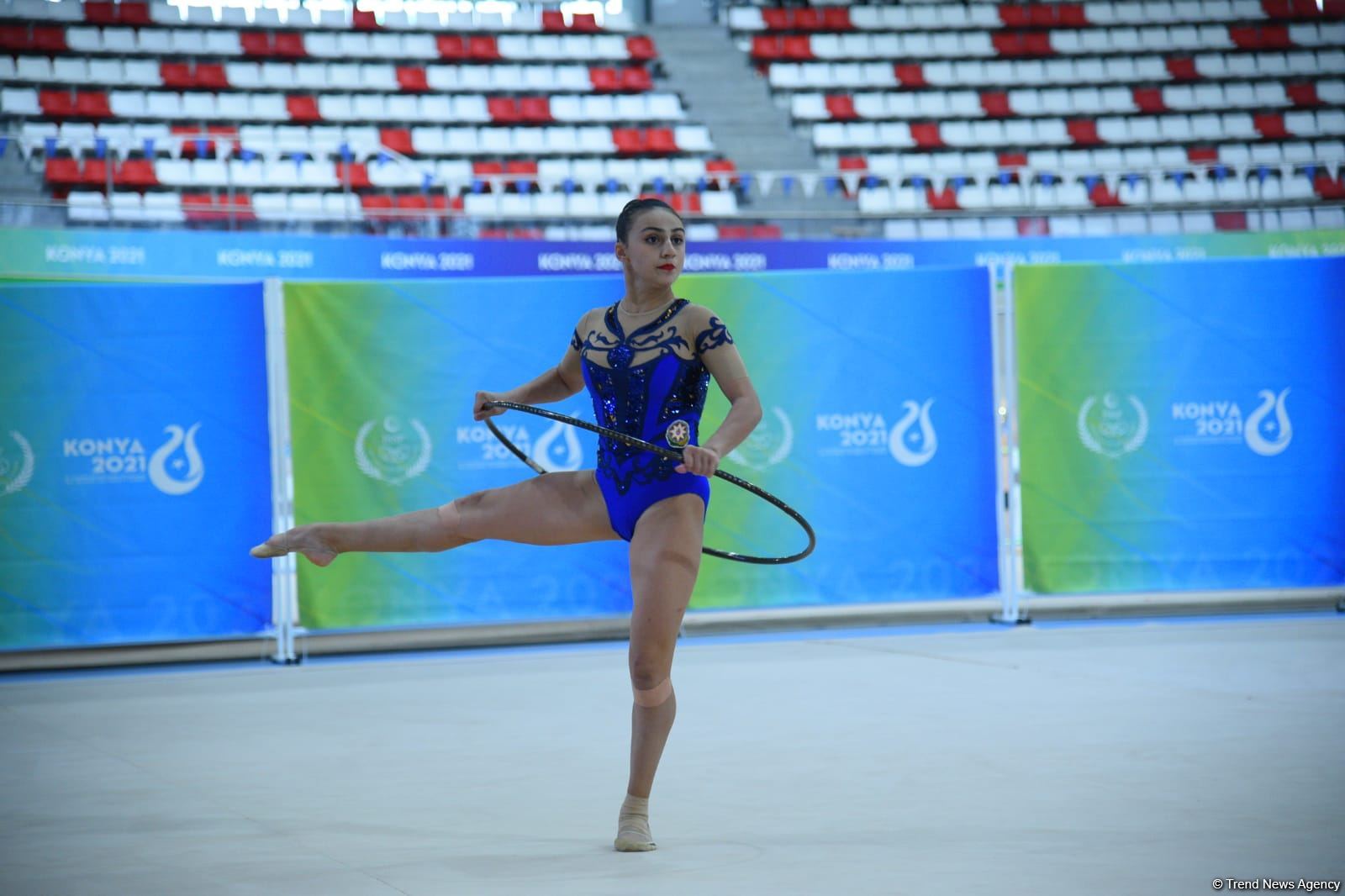 Azerbaijani gymnast Zohra Agamirova wins silver in hoop exercise (PHOTO)