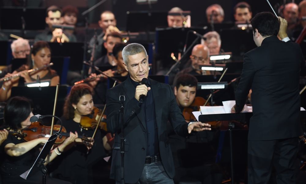 President Ilham Aliyev, First Lady Mehriban Aliyeva attend event in memory dedicated to 80th birthday anniversary of Muslum Magomayev (PHOTO/VIDEO)