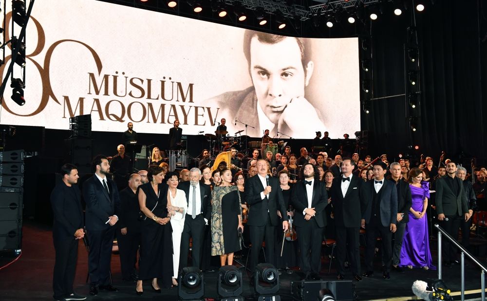 President Ilham Aliyev, First Lady Mehriban Aliyeva attend event in memory dedicated to 80th birthday anniversary of Muslum Magomayev (PHOTO/VIDEO)