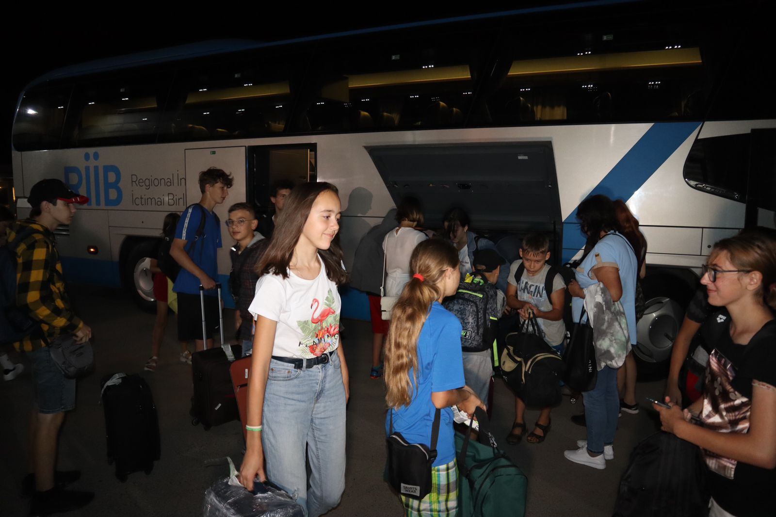 Group of children to undergo rehabilitation in Baku due to situation in Ukraine (PHOTO)