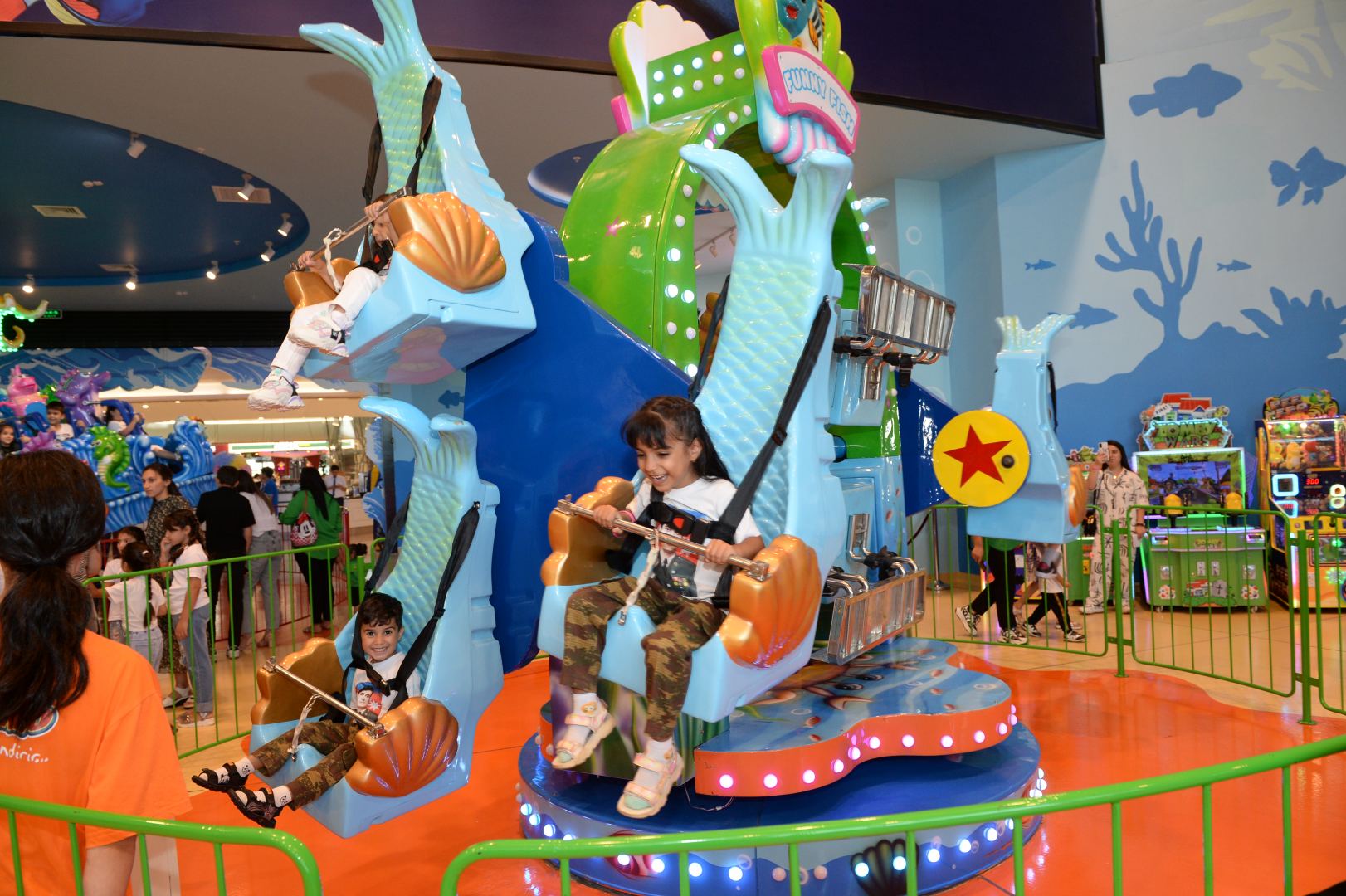 Heydar Aliyev Foundation organizes entertainment events for children (PHOTO)