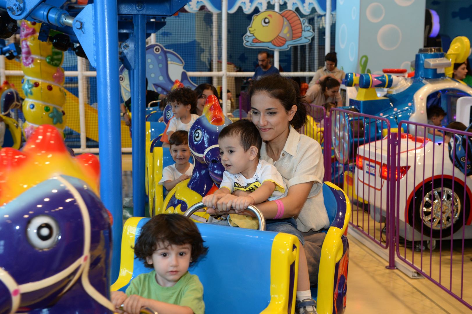 Heydar Aliyev Foundation organizes entertainment events for children (PHOTO)