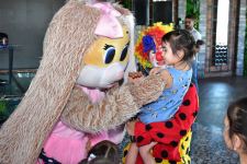 Heydar Aliyev Foundation organizes entertainment events for children (PHOTO)