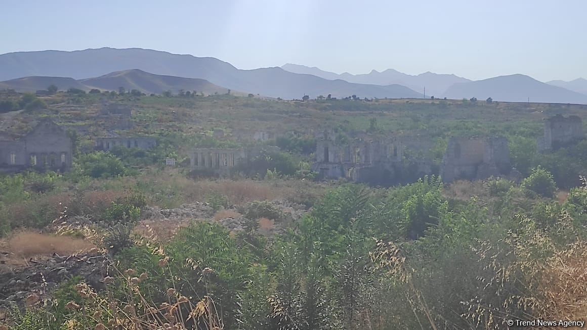 Diplomats accredited in Azerbaijan get acquainted with destroyed old city center of Fuzuli (PHOTO)