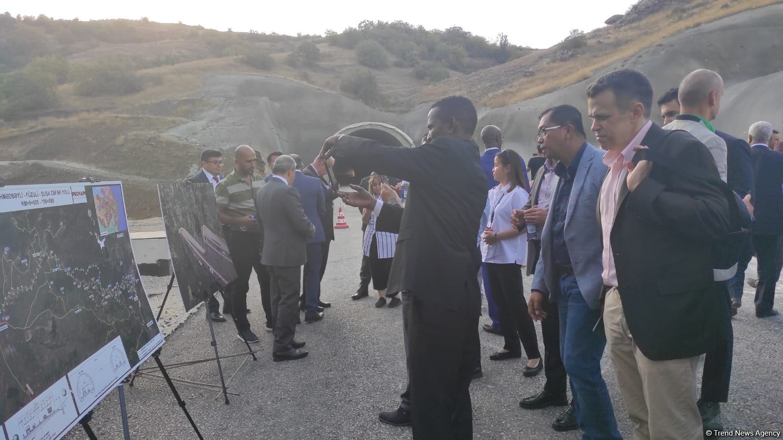 Diplomats view tunnel under completion on Azerbaijan's Ahmadbayli-Fuzuli-Shusha highway