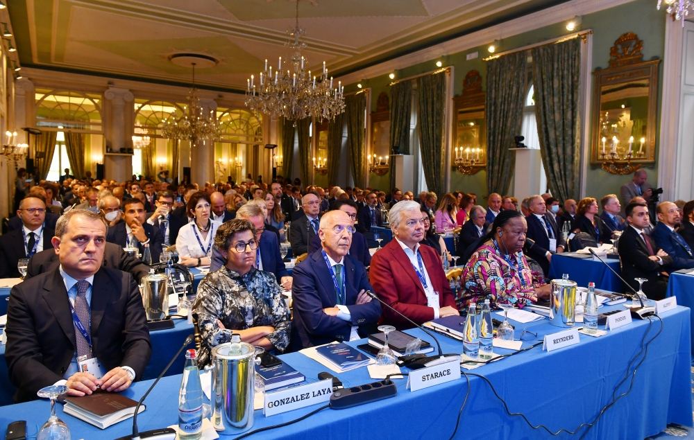 President Ilham Aliyev attends international forum in Cernobbio, Italy (PHOTO/VIDEO)