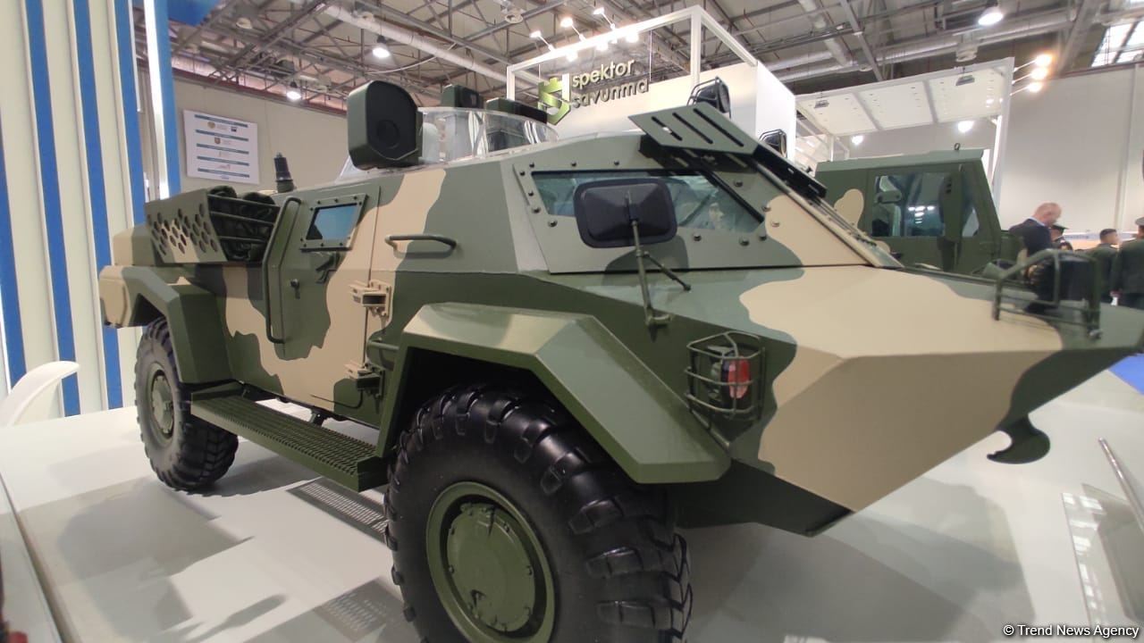 Belarus sees potential to expand supplies of defense equipment to Azerbaijan (PHOTO)