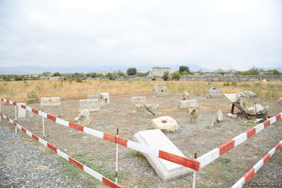Famous worldwide travelers shocked by Armenia's crimes in Azerbaijan's Aghdam (PHOTO)