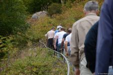 Foreign travelers visit Azykh cave in Azerbaijan's Khojavand (PHOTO)