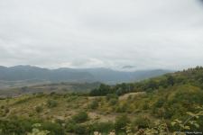 Foreign travelers visit Azykh cave in Azerbaijan's Khojavand (PHOTO)