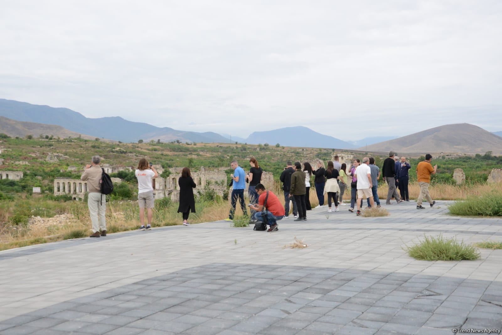 Foreign travelers get acquainted with Azerbaijan's Fuzuli city (PHOTO)