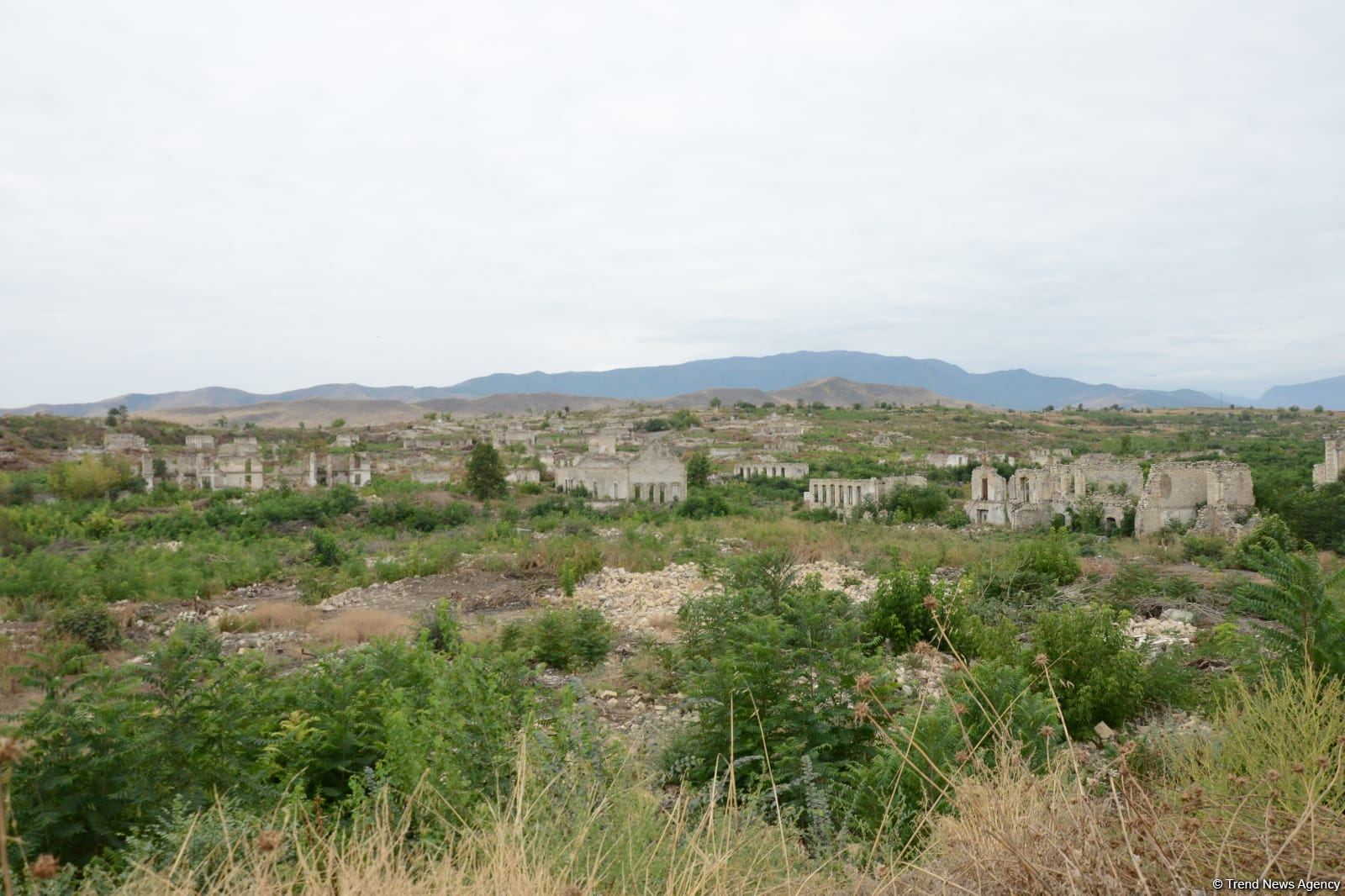 Foreign travelers get acquainted with Azerbaijan's Fuzuli city (PHOTO)