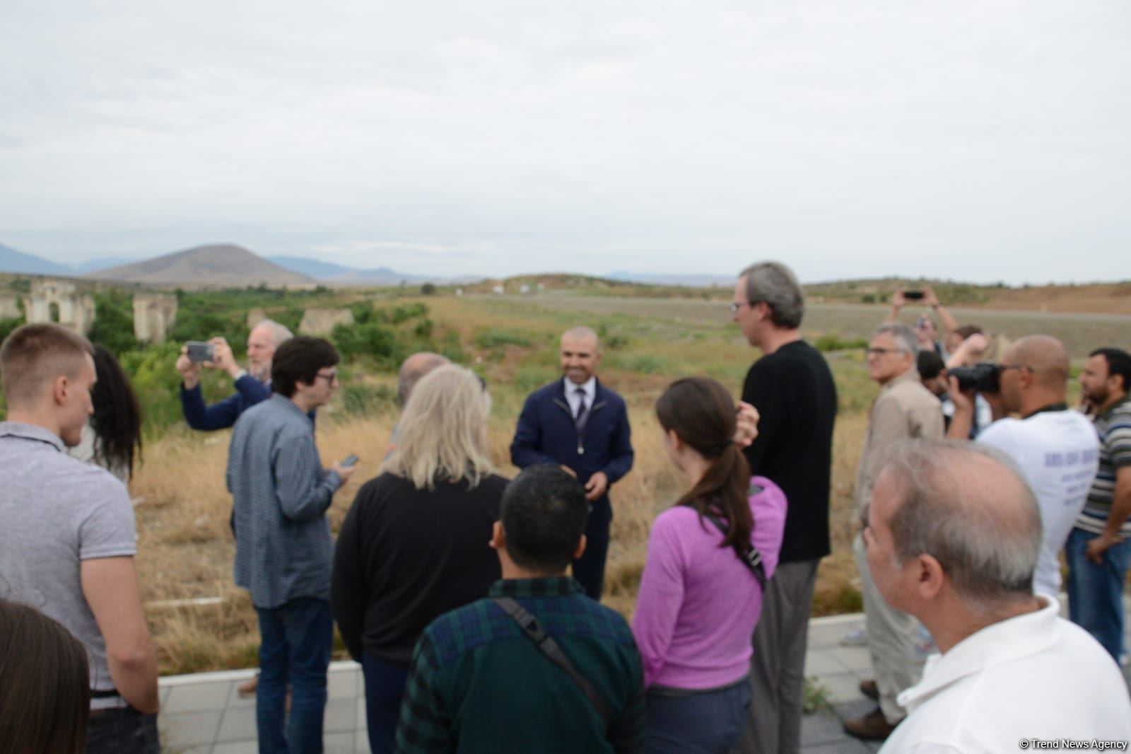 Foreign travelers get acquainted with Azerbaijan's Fuzuli city (PHOTO)