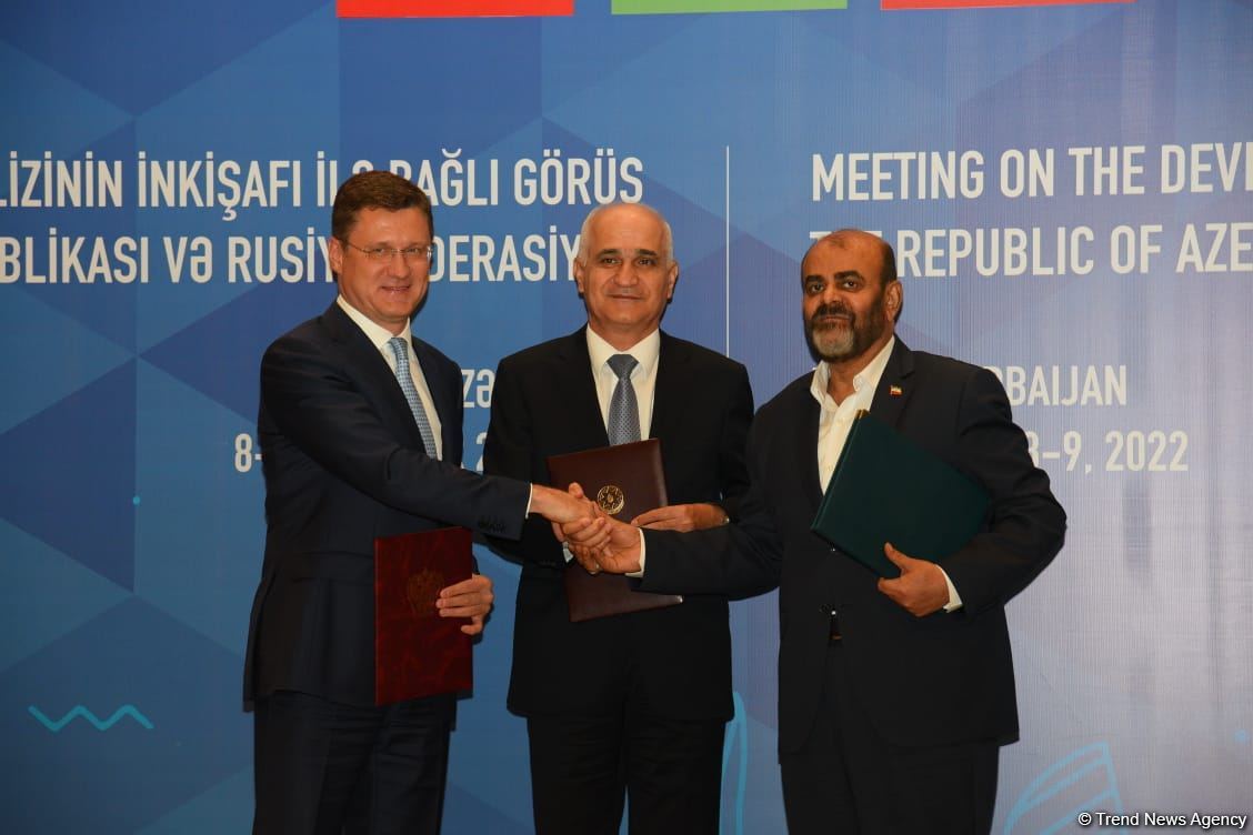 Signing ceremony of declaration on development of the North-South transport corridor held in Baku (PHOTO)