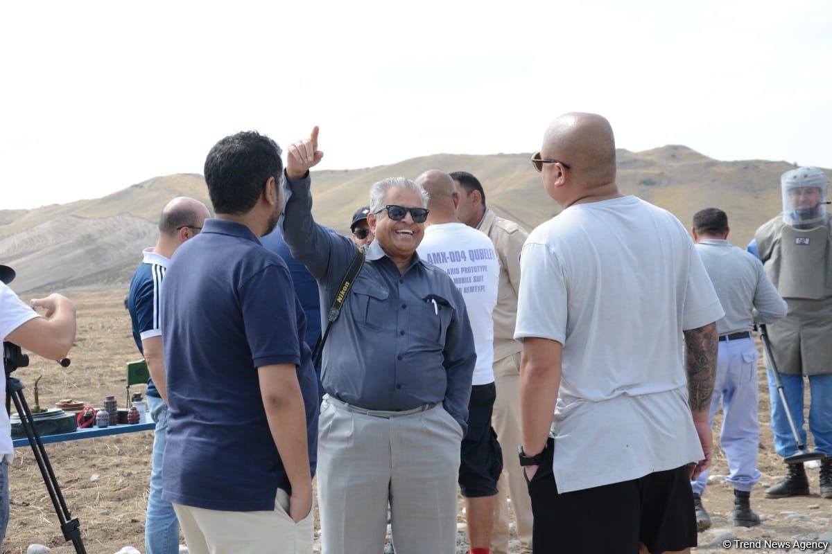 Foreign travelers view landmine clearing process in Azerbaijan's Jabrayil (PHOTO/VIDEO)